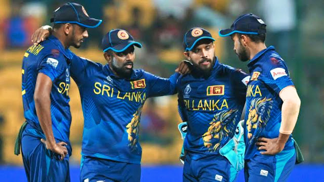 এশিয়া কাপের জন্য চারিথ আসালঙ্কার নেতৃত্বে 16 সদস্যের দল ঘোষণা করেছে শ্রীলঙ্কা।